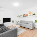 Bright Design Loft With Balcony