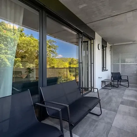 Daire Bright Design Loft With Balcony *