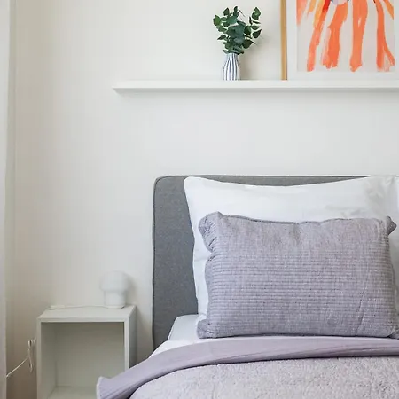 Bright Design Loft With Balcony Bratislava