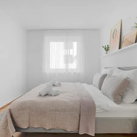 Bright Design Loft With Balcony 布拉迪斯拉发