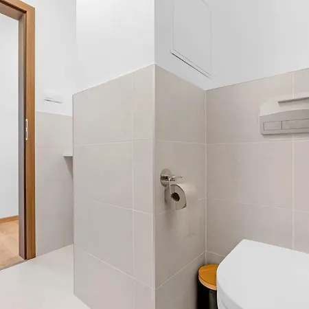 Bright Design Loft With Balcony Bratislava